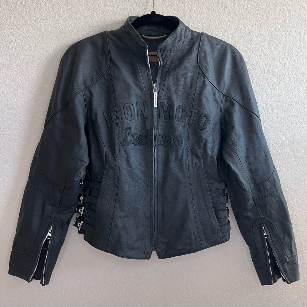 ✨Icon Moto Bombshell Leathers | 100% Leather Belt Accented Motorcycle Jacket